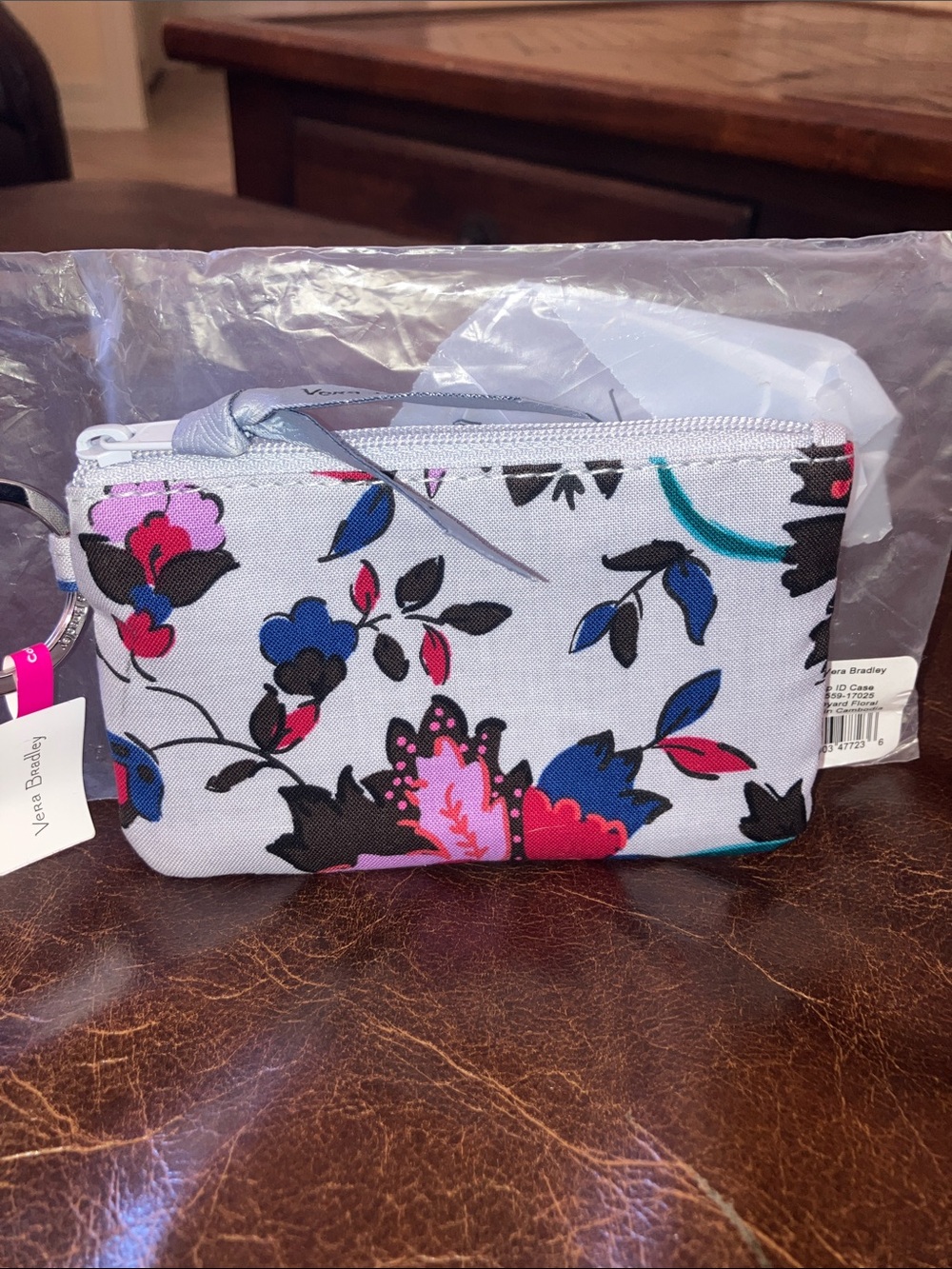 Vera Bradley Vinyard Floral Quilted Zip ID Card Case NWT